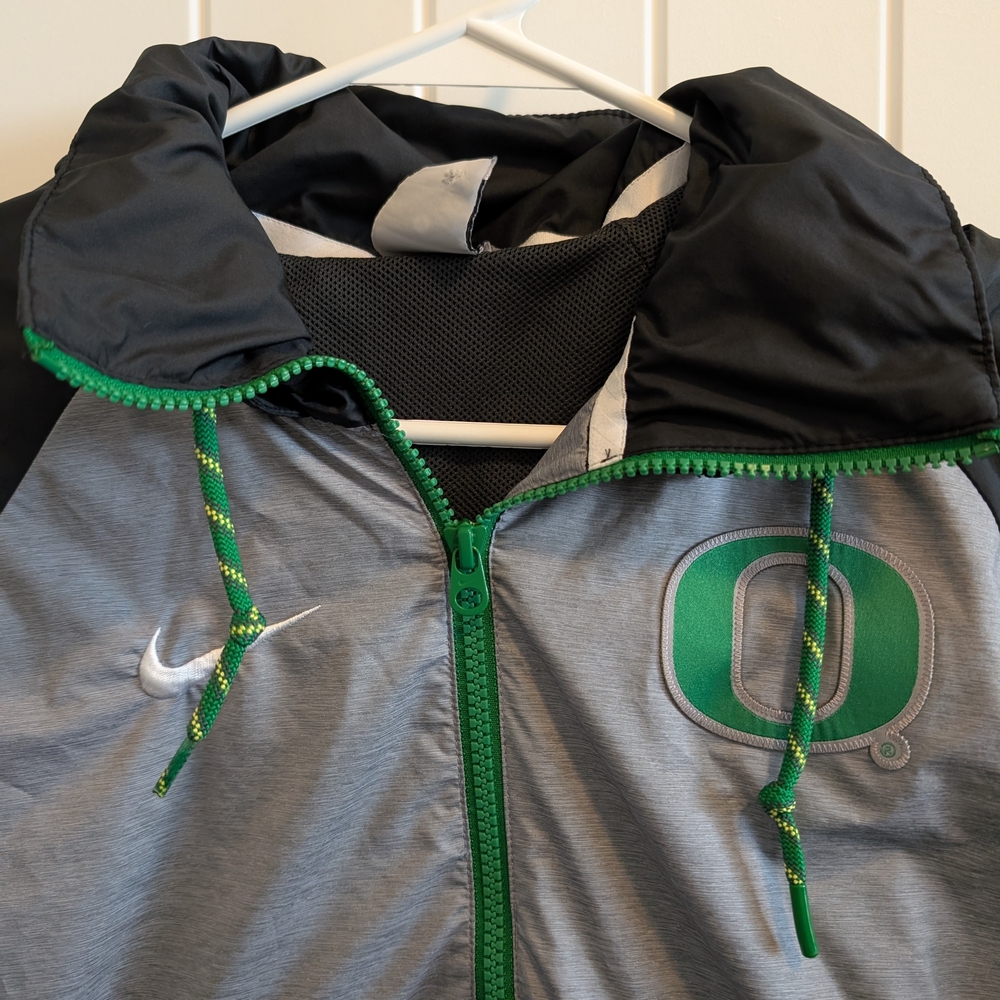 Nike Black and Gray oregon Ducks Windbreaker Jacket - Picture 5 of 9